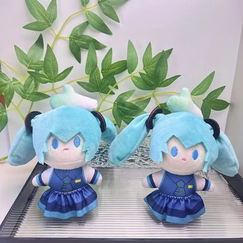 Hatsune Miku Niedlicher Ausziehbarer Plüsch-Anhänger Cartoon-Spielzeug Taschenornament Weiche Stofffigur Schlüsselanhänger Taschencharme