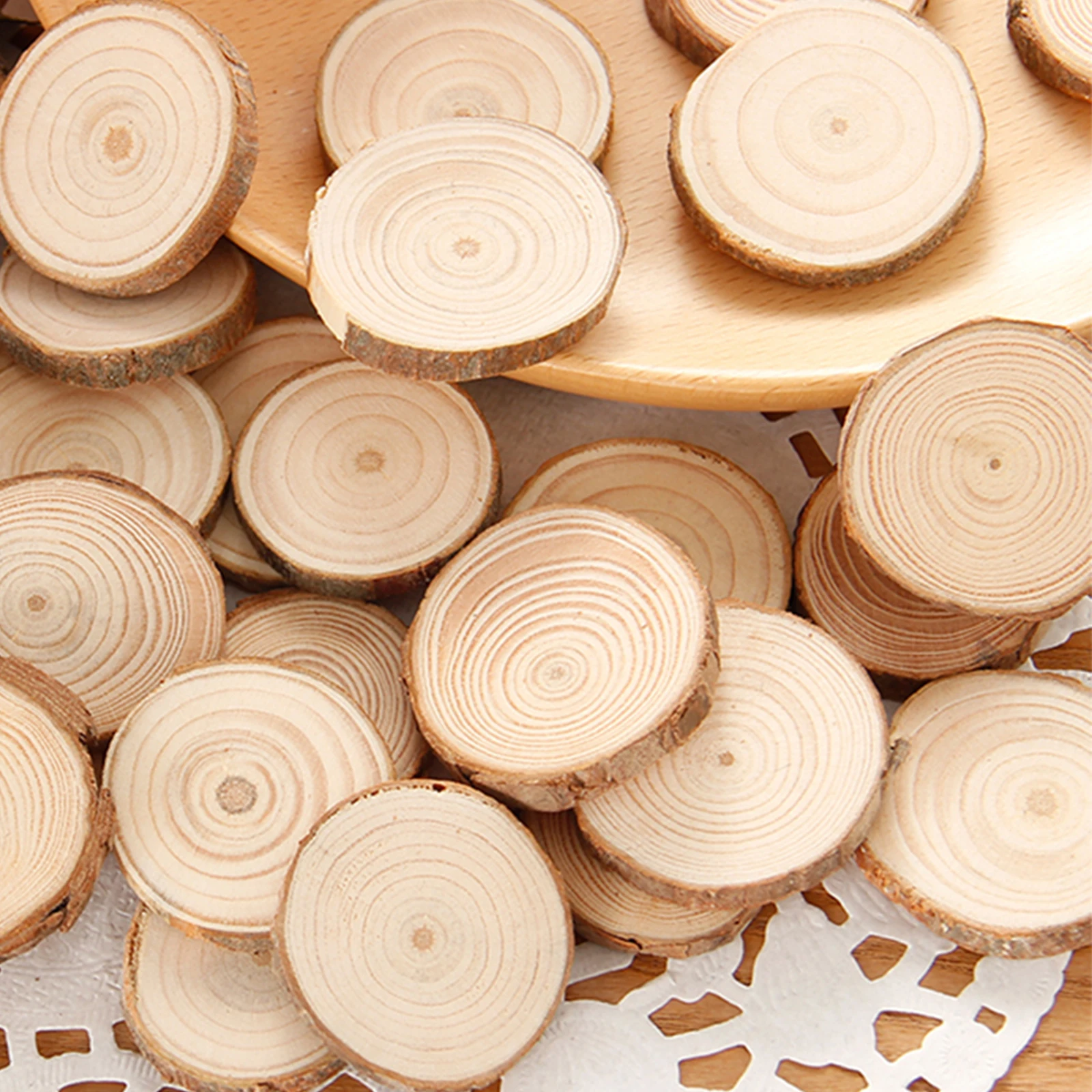 60/90 Pcs Wood Slices Natural Pine Tree Bark Log Discs for 3-4CM Wood Pieces Round Craft Wood DIY Decoration Unfinished Circles