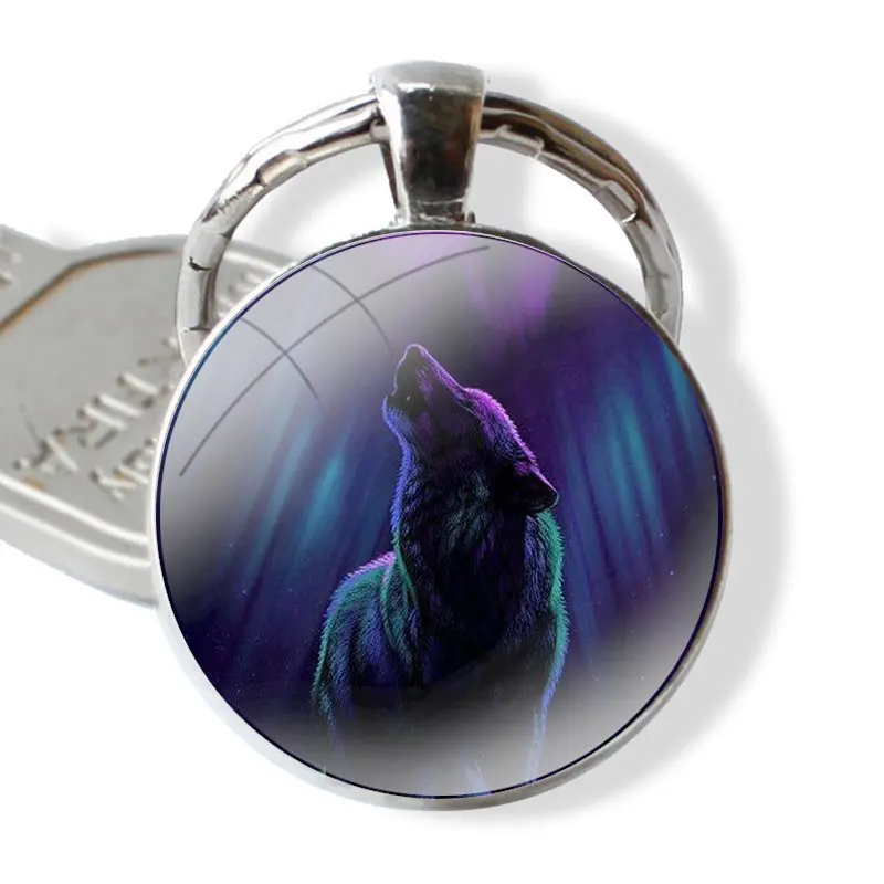 Moon roaring wolf Glass Metal Pendant Key Chain Classic Men Women Key Ring Accessories Jewelry Gifts