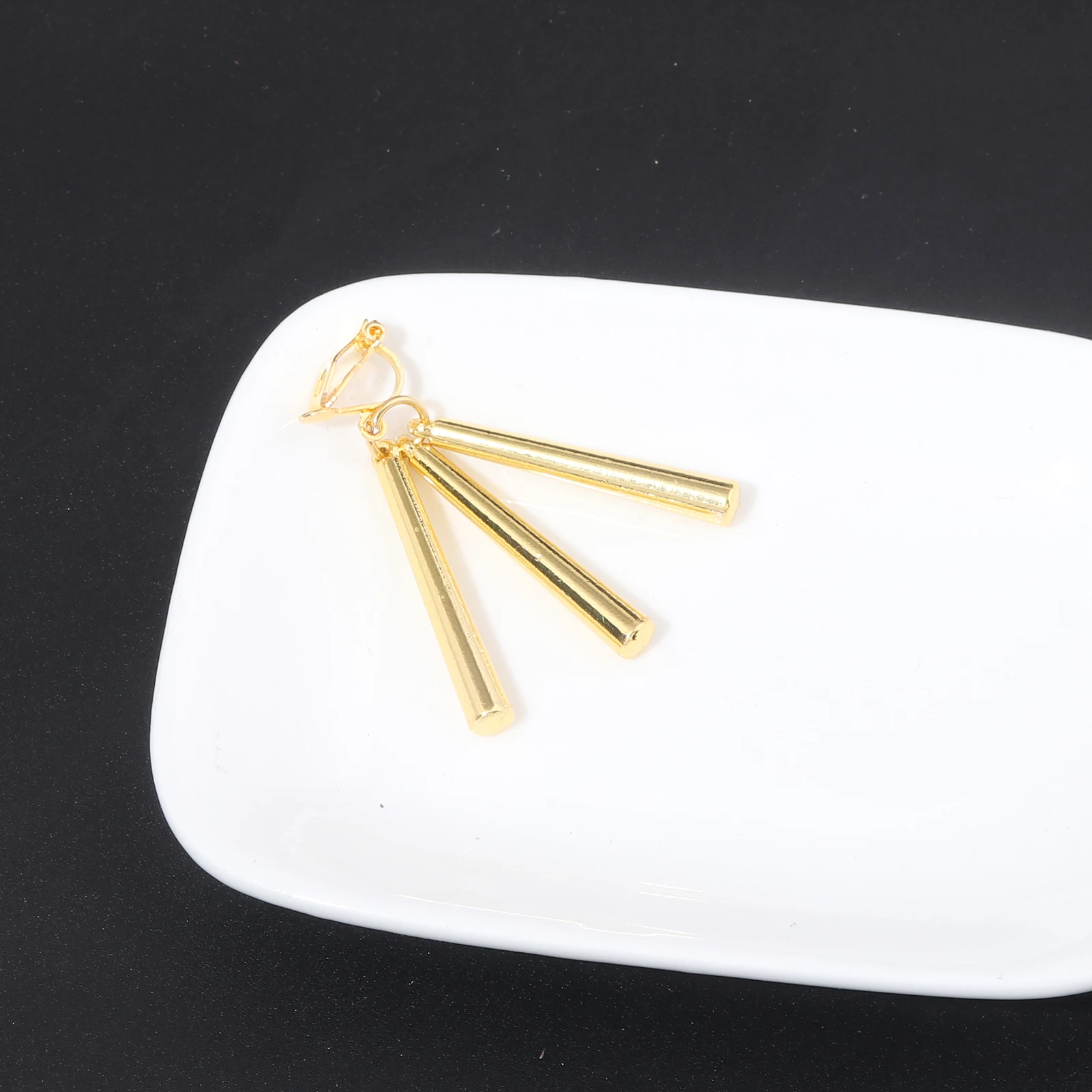 أنيمي القراصنة أقراط سورون زورو يقطر الذكور الأقراط كليب المغناطيس القرط المعدني كليب على قطرة لا ثقب المجوهرات هدية