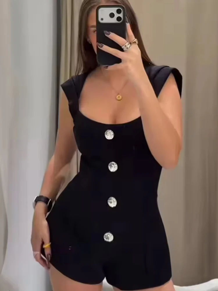 

Women New Jumpsuit Autumn Style Sleeveless Jewelry Button Decorated Sexy Short Jumpsuit Commuting Fashion Personality