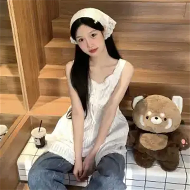 Vestido camisola branco para mulheres no verão 2025, estilo francês, renda doce, cintura, cinching e emagrecimento, saia curta em camadas