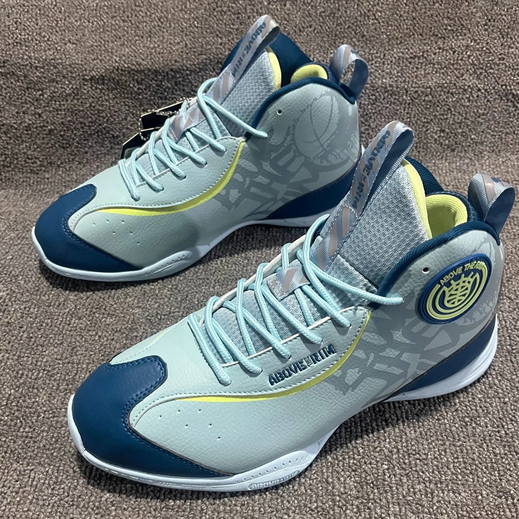 

Men's Basketball Shoes for Walking and Casual Wear Comfortable and Versatile Unisex Basketball Shoes for Walking and Casual Wear