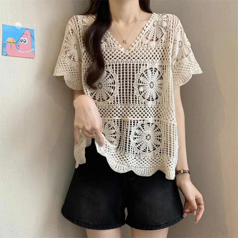

Thin V-Ne Ice Silk ort Sve Knitted Sweater Women Summer Skirt Lace Hollow Loose Cover up Beach Top Sweet Sle Loose Fit