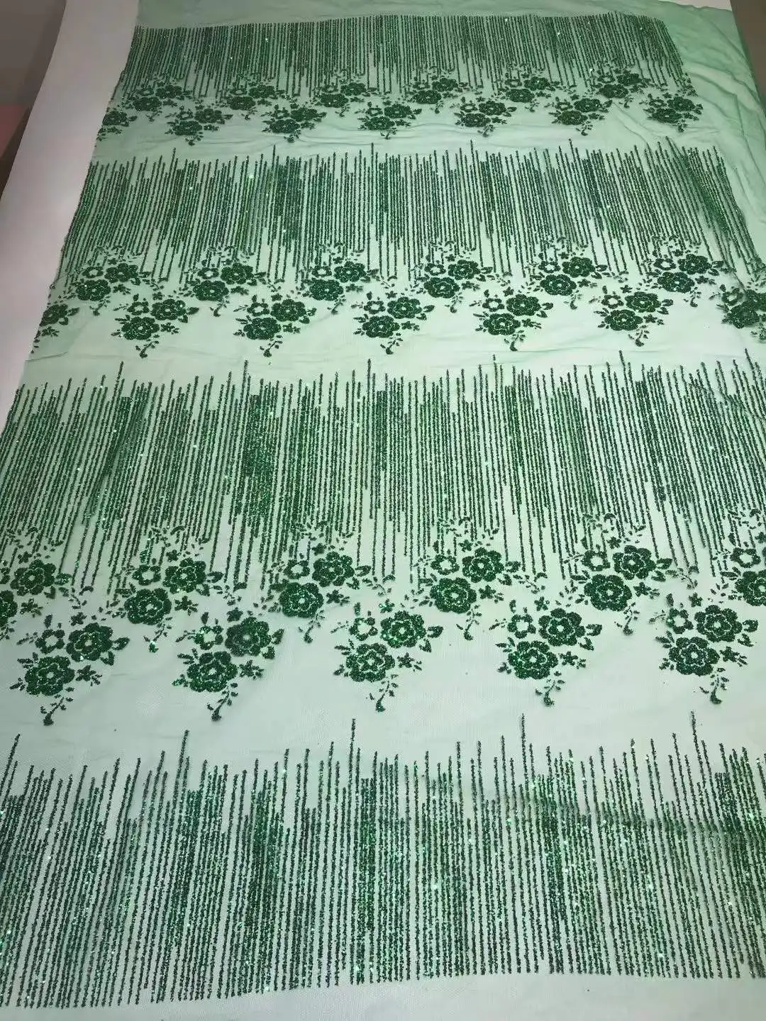 

Green April New 5 Yards Floral Sexy Mermaid Dubai Arabic Bling Glitter Tulle Lace Fabric for Occasion /Sawing Bridal Dress