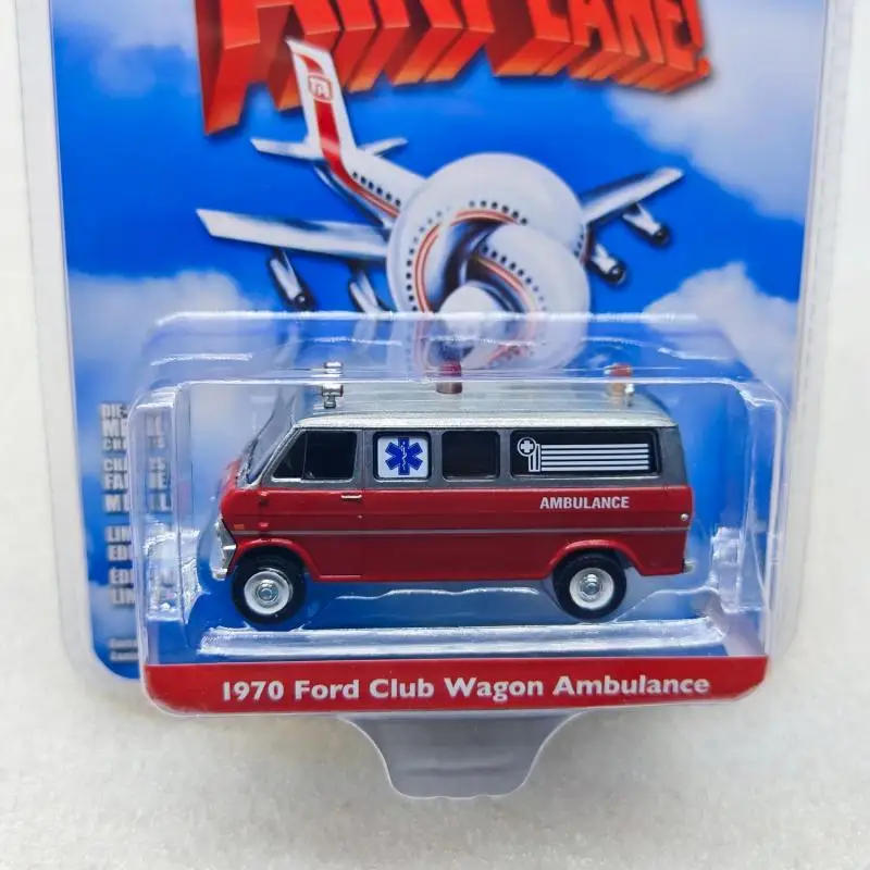 Greenlight 1:64 Airplane  - 1970 Ford Club Wagon Ambulance diecast alloy car model gifts toy