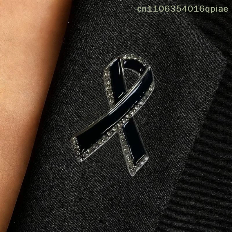 Black Rhinestones Ribbon Brooch Funerals Memorial Pin Mourning Badge For Women Men Suit Shirt Clothing Decoration Accessories