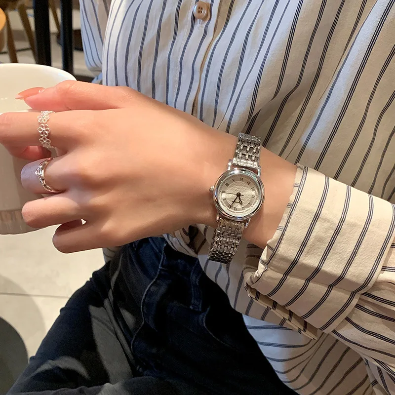 

New luxury vintage women's watchantique watchhigh-quality watchpremium selection, gift for ladies, exquisite women's wristwatch.