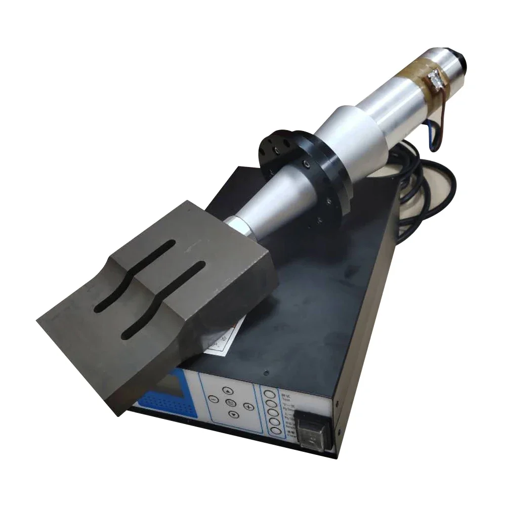 

15 кГц 2600 Вт ультразвуковая маска для лица, уплотнение для резки, сварочный аппарат, преобразователь, звуковой сигнал, пластиковый нетканый материал, сварочное оборудование