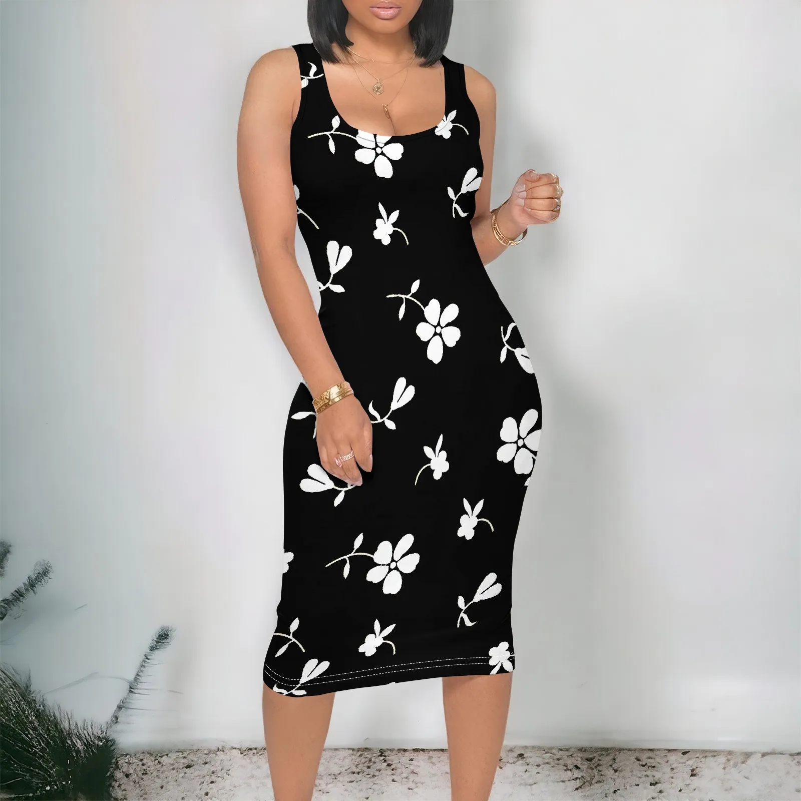 

Black and White Floral Print Midi Dress S-3XL Sleeveless Bodycon Style for Summer Vacation, Brunch or Casual City Look