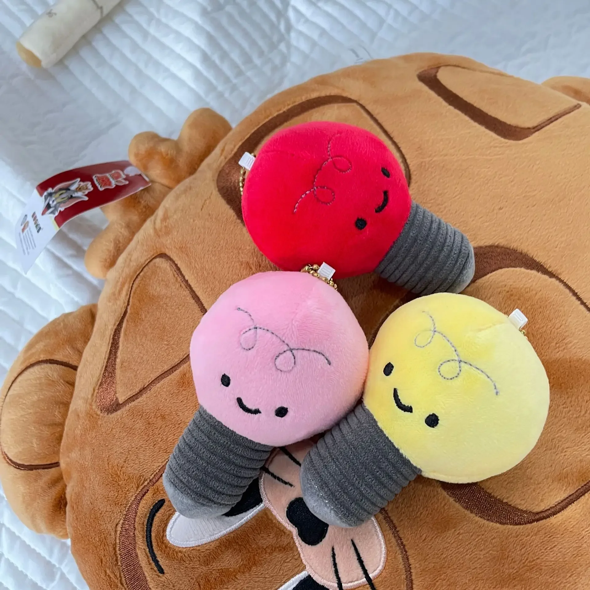 

10 см, мультяшный телефон, 3 цвета, мягкие плюшевые игрушки, хобби, кавайный автомобиль, брелок, школьный портфель, украшения, подарки для детей