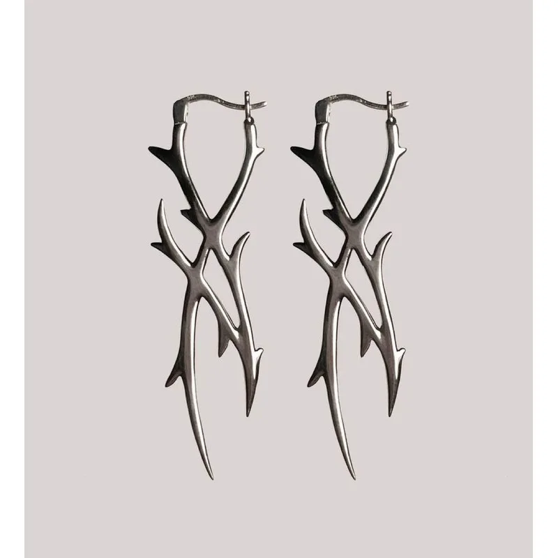 Fashion Zinc Alloy Hollow Thorn Earrings for Women Punk Gothic Ear Clips Vintage Retro Statemen