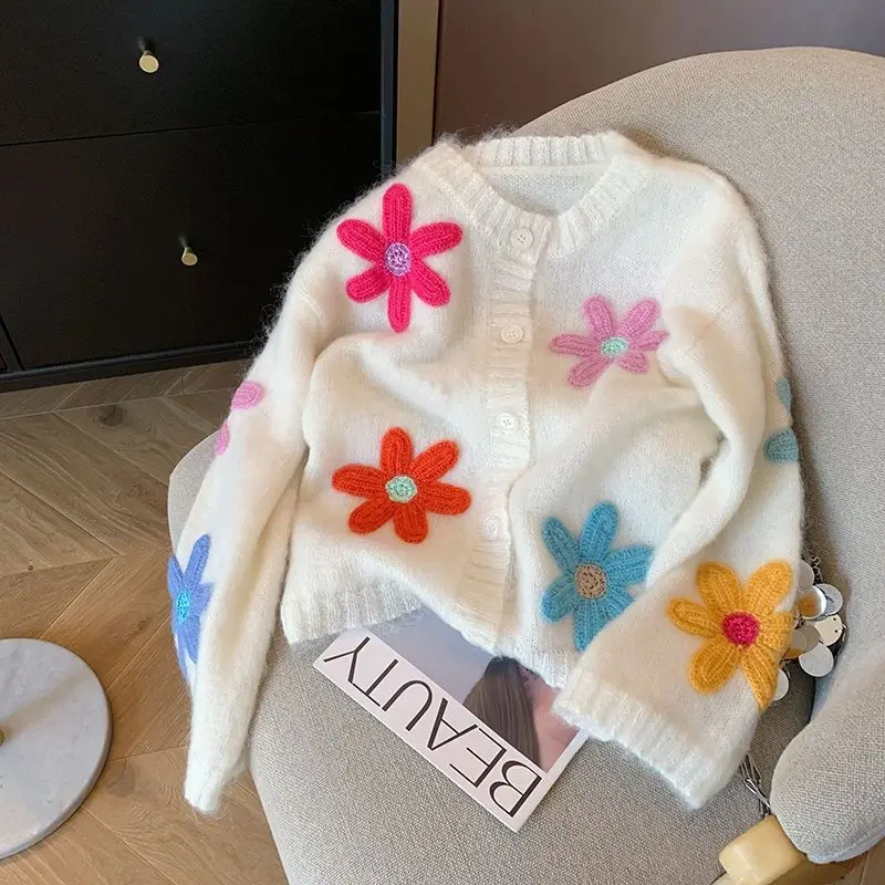 Gagarich Korean Round Neck Color Three-dimensional Flower Knitted Cardigan Women 2024 Autumn Winter New Sweet Lazy Style Sweater