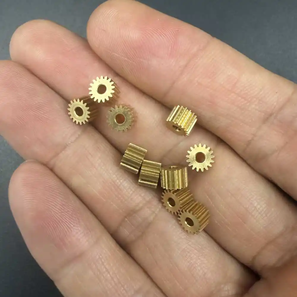10Pcs/Lot 0.3M 17T 18T 19T Brass Spur Gear Metal Pinion Bore 1.98mm 2mm 2A Precision 17/18/19 Teeth 4mm Height 172A 182A 192A HQ
