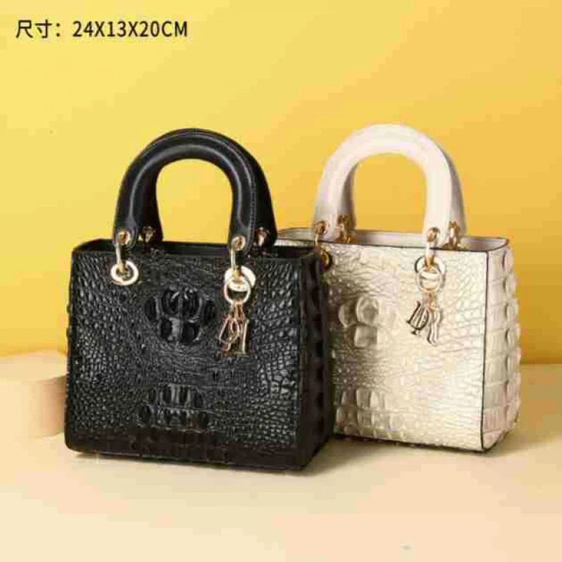 

New Bone Pattern Princess Diana Bag Classic Women's Handbag Shoulder Crossbody Bag Fashion Women's Bag
