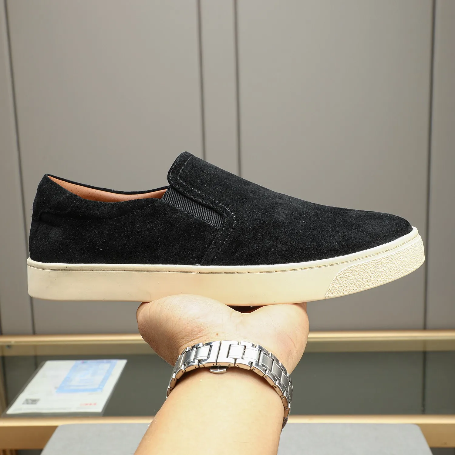 

Men's Loafers Flat Bottom Genuine Leather Slip On Business Casual Shoes Comfortable Durable Classic Design for Daily Wear