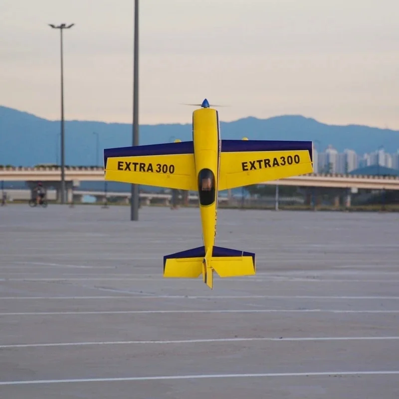 3D fixed wing model aerobatic aircraft EXTRA 300 wingspan 1.2 meters 30E class electric EPO remote-controlled aircraft - Image 4