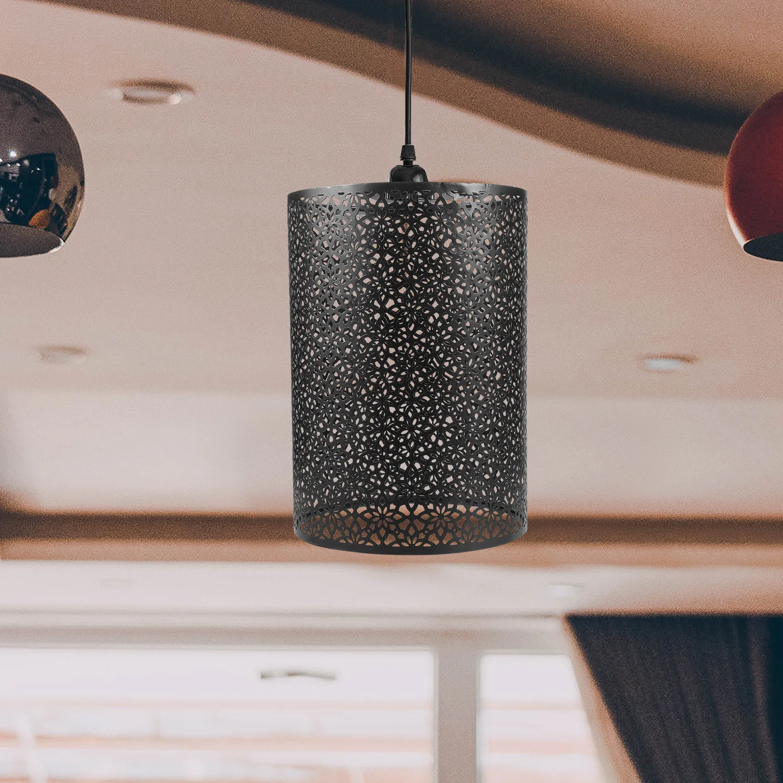 

Круглый цилиндрический абажур, железный полый дизайн, мягкий светильник, защита для настольного торшера, декоративный металлический абажур