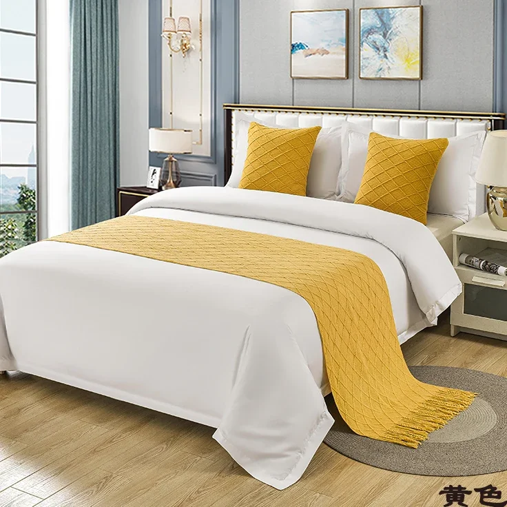 Home Hotel Longer Tassel Bed Runner Solid Plaid Wool Bed Towel Dining Wedding Party Decor Bed Tail Towel Pillowcase