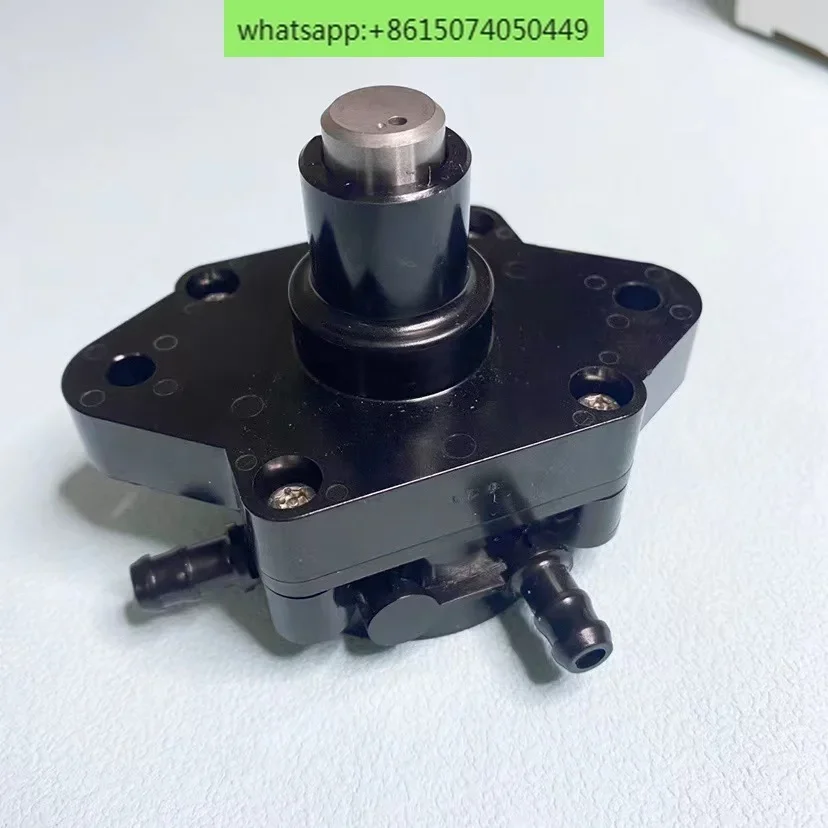 Quattro macchine per il montaggio della pompa del carburante della pompa dell'olio a bassa pressione 9.9-15 - 20-25-30 positiva originale