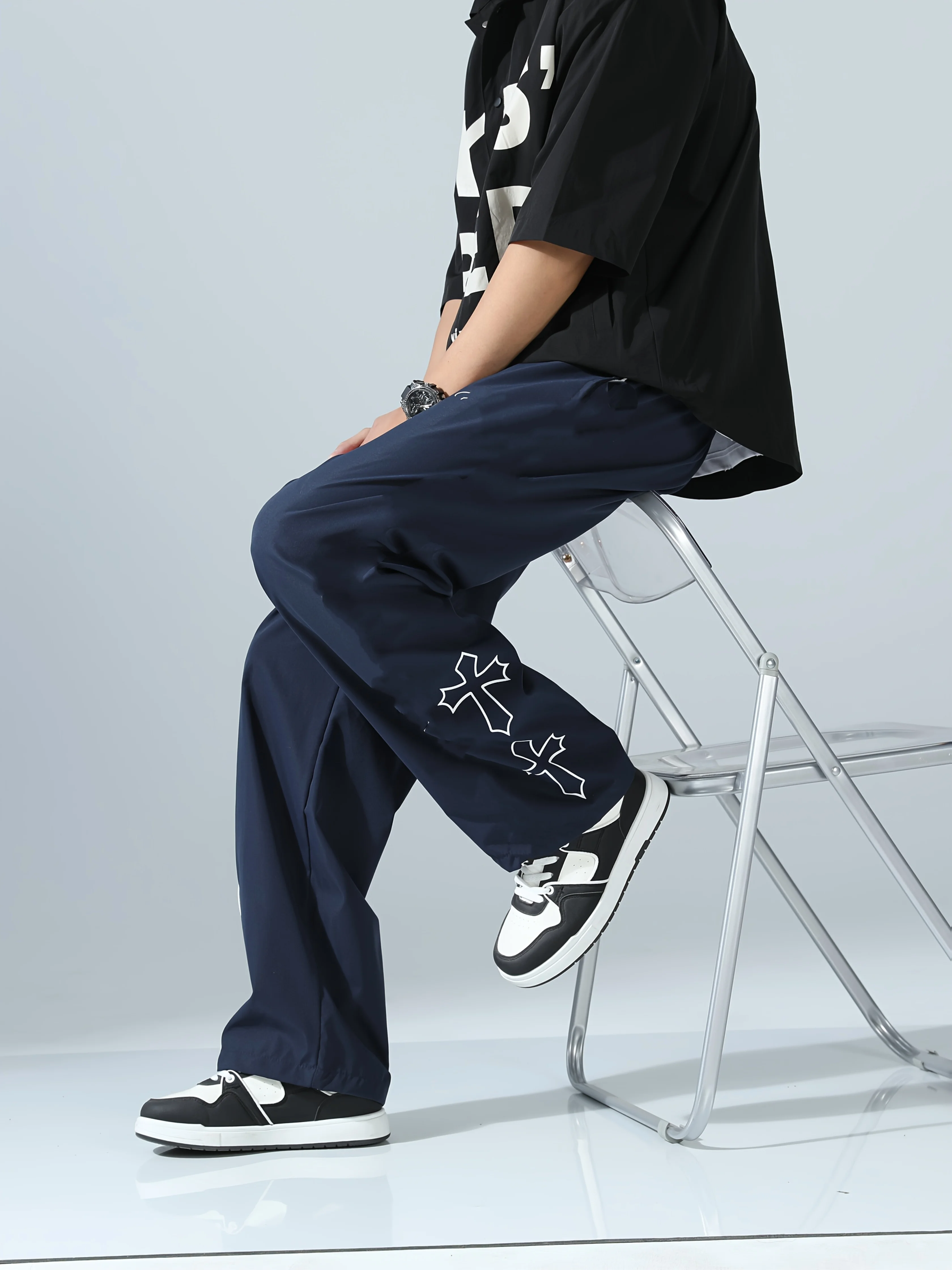 

2025 весенне-осенние мужские повседневные брюки, свободные уличные модные повседневные спортивные брюки с крестообразным принтом, уличная одежда, брюки