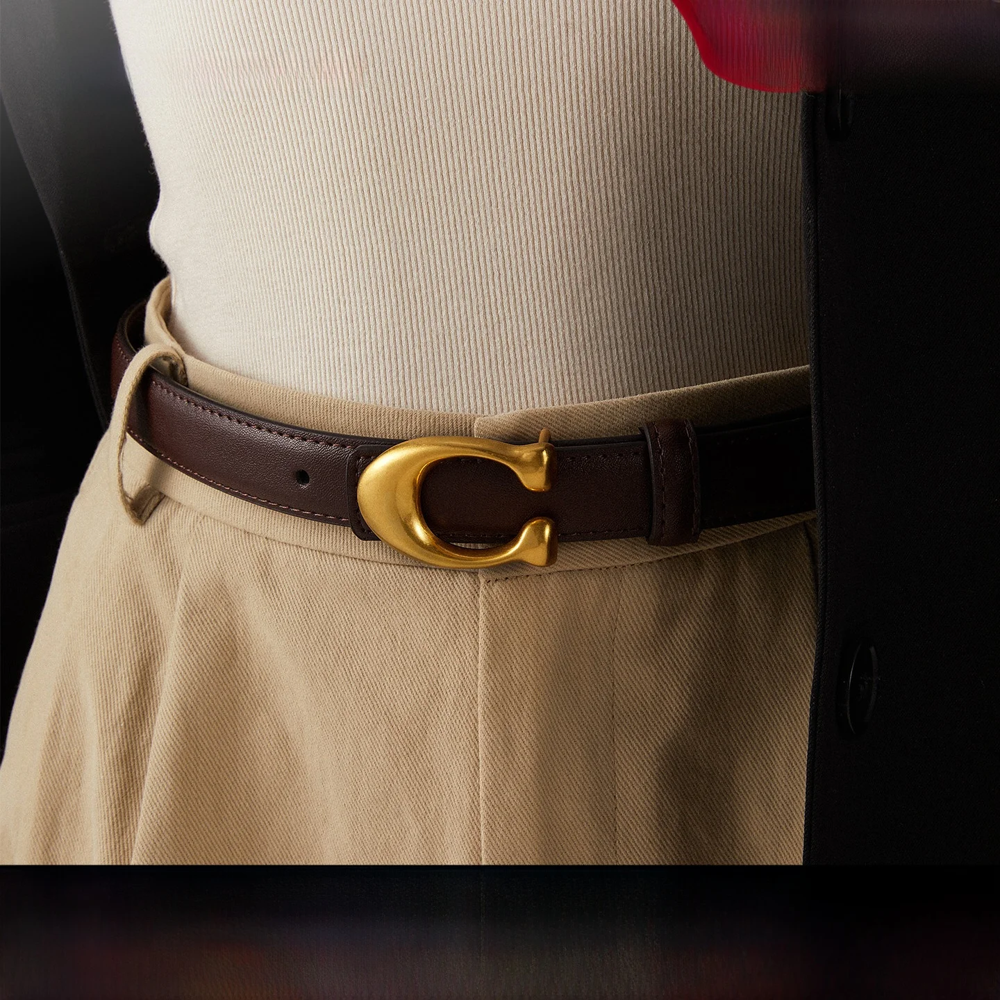 本革レディースベルト韓国風ジーンズウエストベルトファッショナブルな装飾アクセサリーカジュアルウェア用2025新デザイン