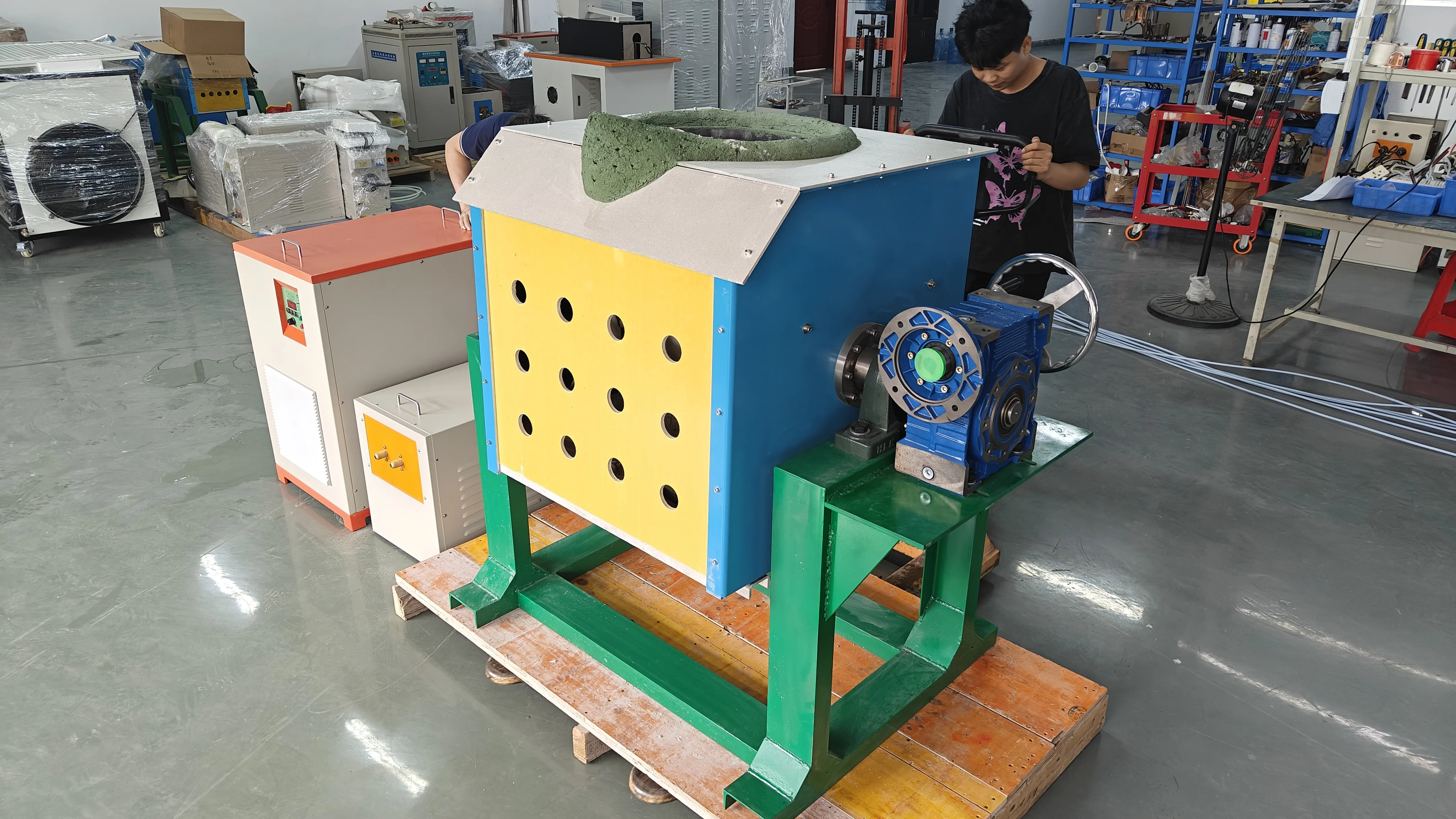 Mittelfrequenz-Metallschmelzofen für Kupfer/Legierung/Aluminium