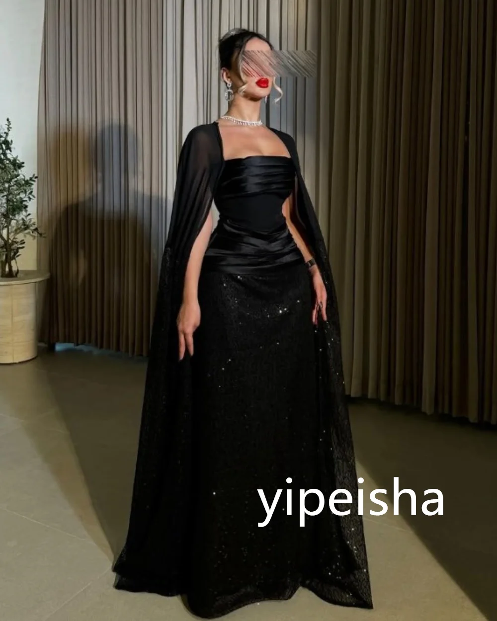 Customized A-line Square- Neck Black Bespoke Occasion Dresses Floor-Length Sequined Backless Prom Gowns Pleat Party Dresses