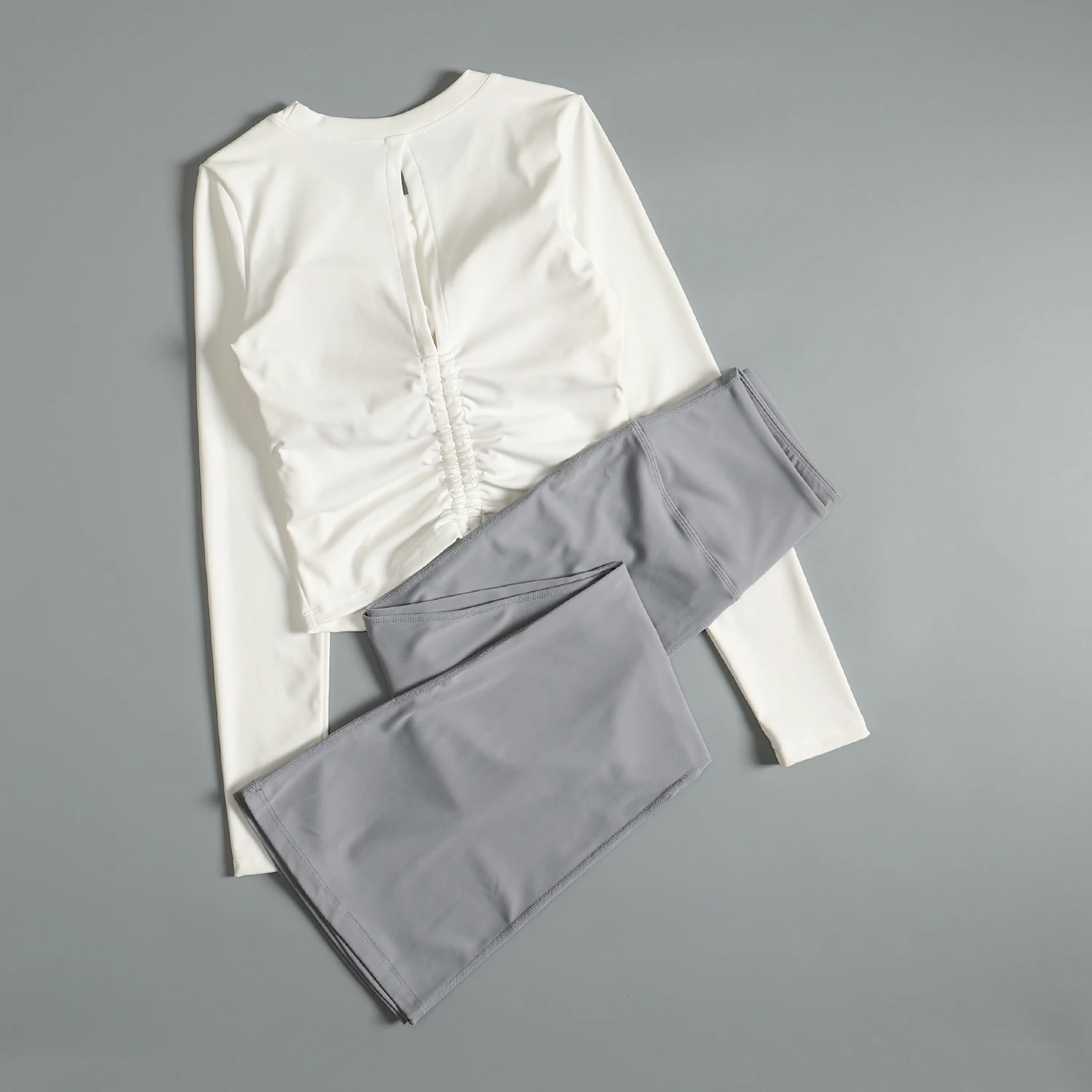 Traje para correr por la mañana para mujer en otoño, cinta de belleza, estera para el pecho, yoga, fitness, manga larga, entrenamiento de Pilates de alta apariencia