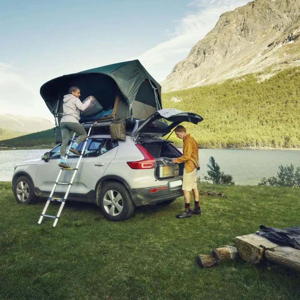 Car Rooftop Tent Have Crazy Camping with Friends Aluminum Frame Used on Pickup Trucks In Mountain Hot-selling Sunrise