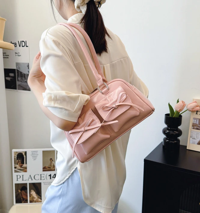 New Tote Bag with High-end Feel Commuting Armpit Bag PU Korean Baseball Bag Versatile Shoulder Bag Women's Luggage Bag