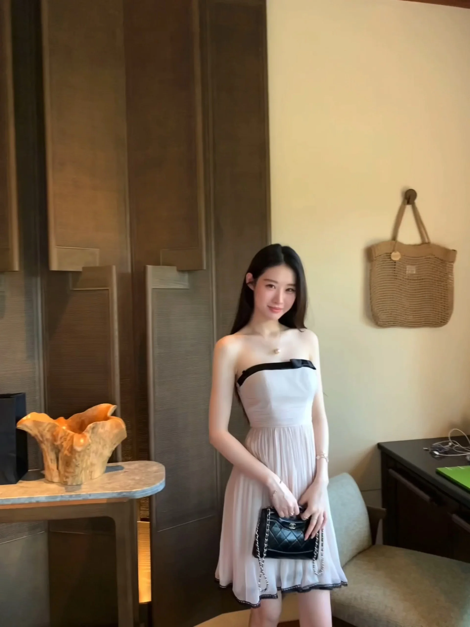 

Keni plus Size Pure Desire Strapless Waist Cinched Sleeveless Dress Women Winter Slightly Plump MM Miss Rich Style Dress