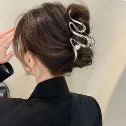 2023 New Fashion Metal Hair Claws Clip for Women Girls Trendy Hair Clip Barrette Hairpins Party Headwear Hair Accessories Tiara