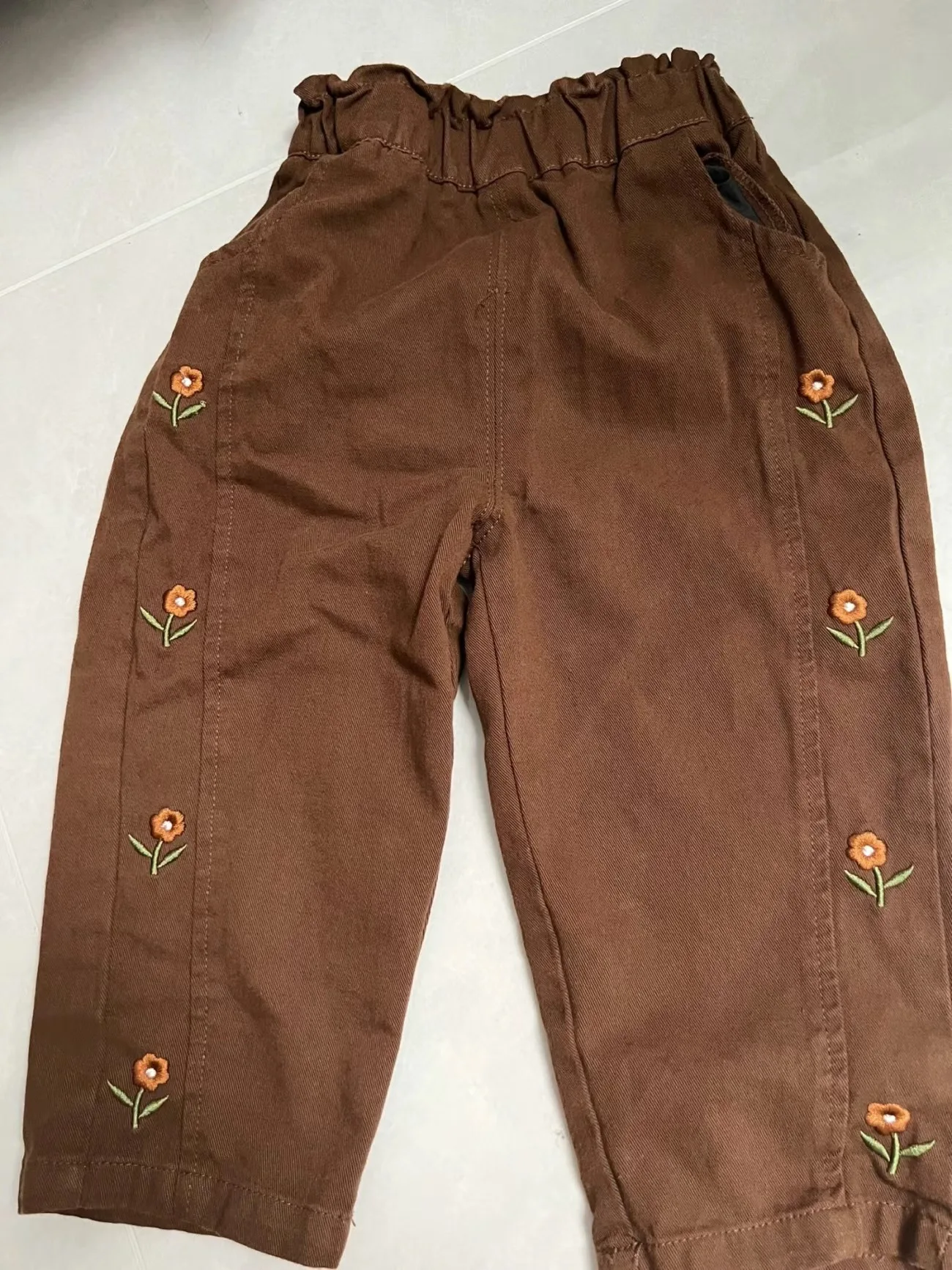 2026 frühling Kinder Casual Hosen 2-6T Mädchen Blume Stickerei Baumwolle Hosen Kinder Elastische Taille Outdoor Hosen baby Mädchen Tuch – Detail 6