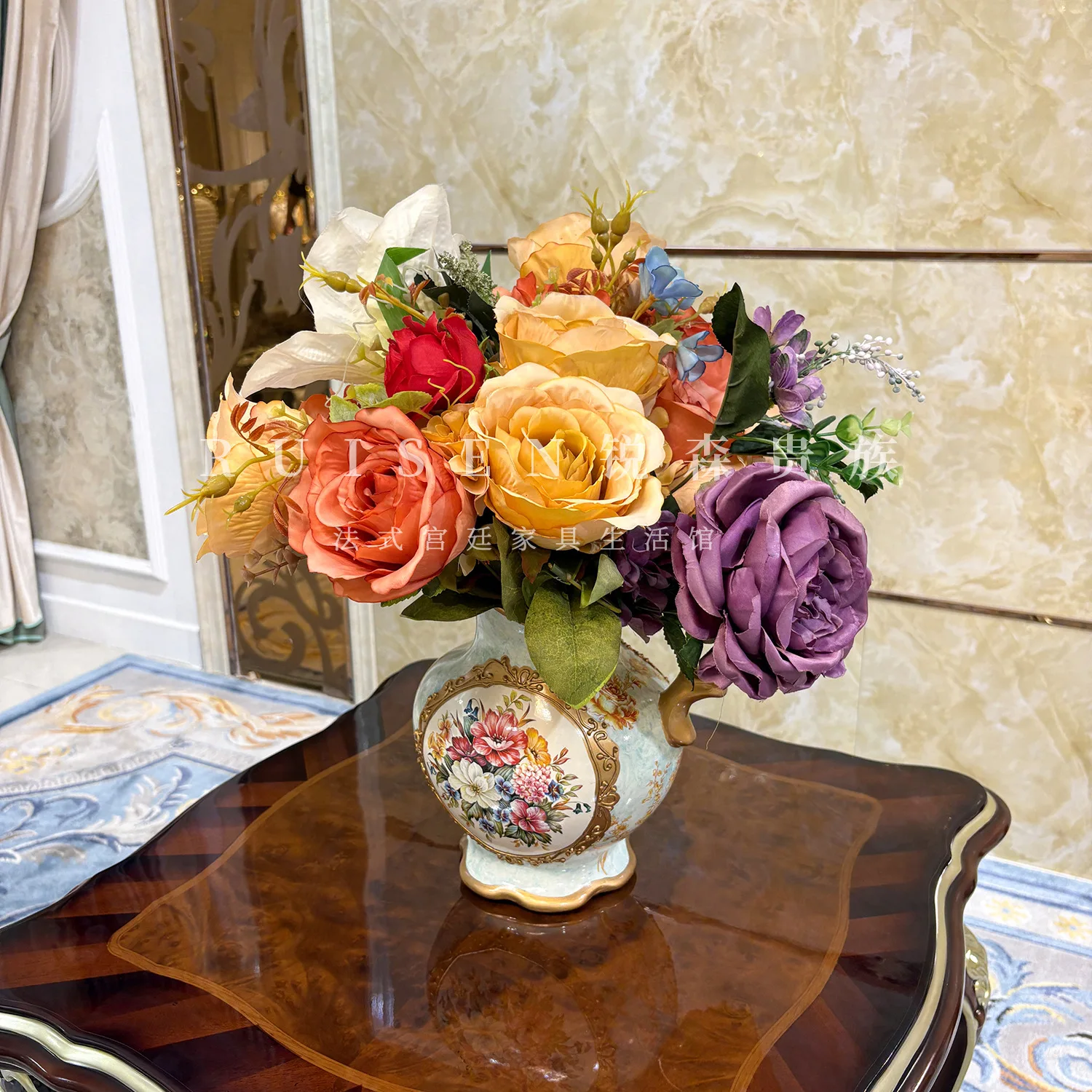 French small coffee table, European court living room sofa corner table, high-end luxury wood carving flower phone square table