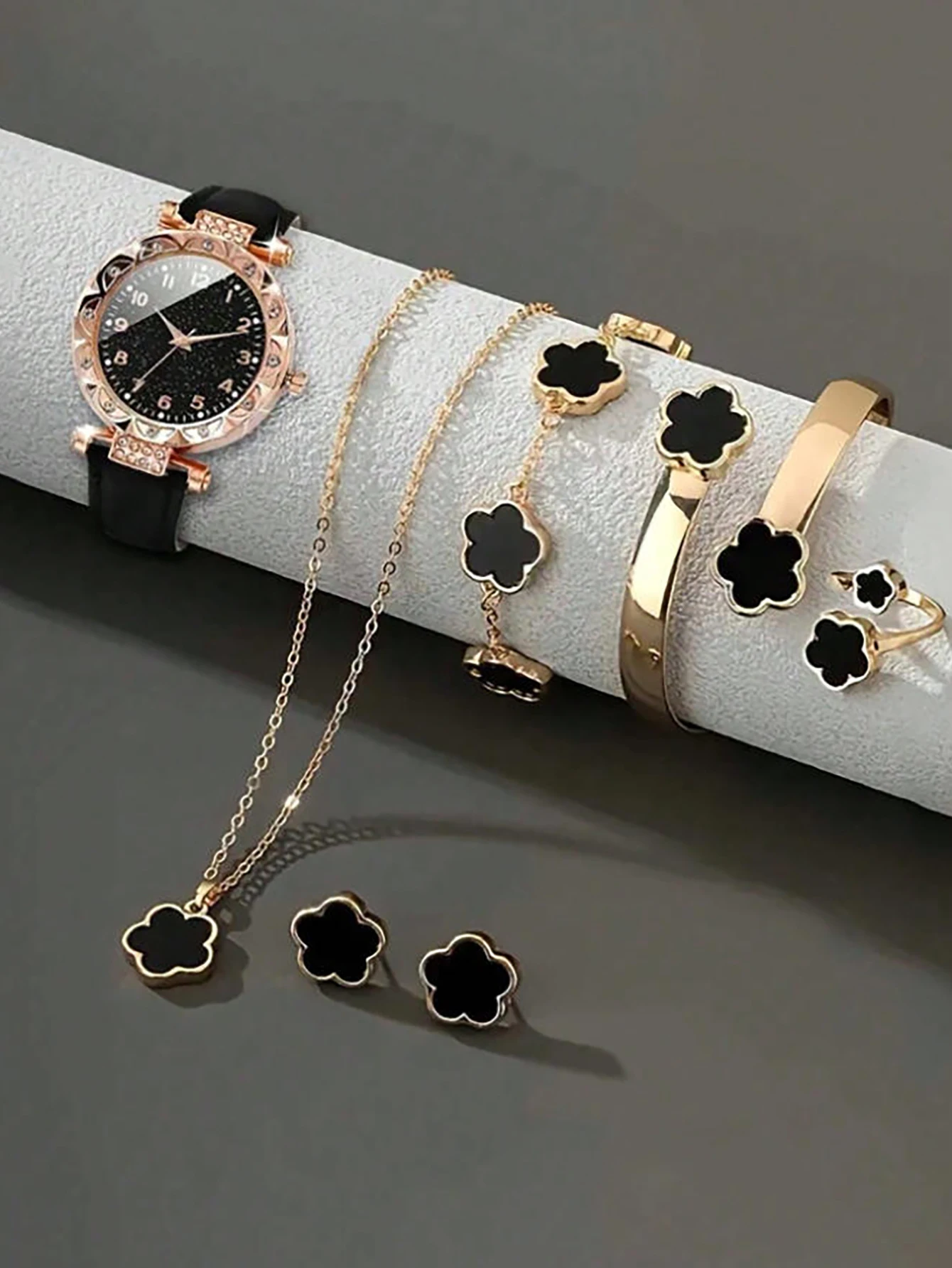 Casual Fashion PU Leather Quartz Watch Set with Floral Design Bracelet Necklace Bracelet Ring Earring Jewelry Gift for Festivals