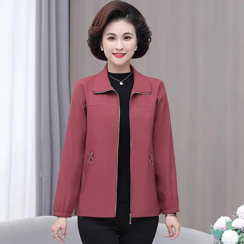 2024 New Autumn Casual Hooded Short Coat Women's Middle aged Mother Long Sleeve Windbreaker Female Basic Coats Jacket Femme