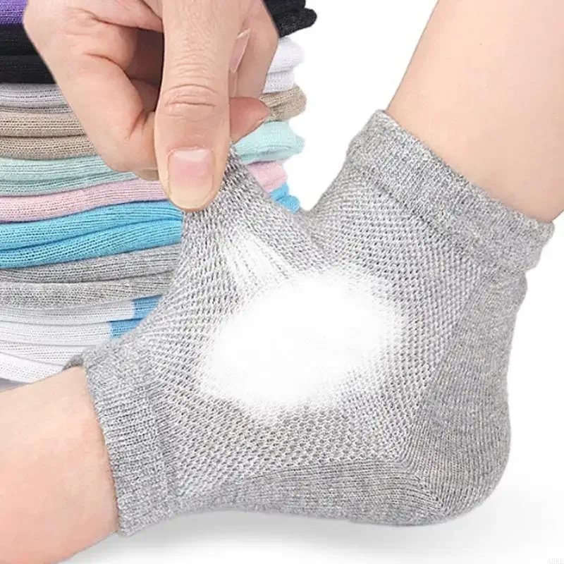 Wiederverwendbare Risse Fersenbehandlungen Socken mit feuchtigkeitsspendendem Gel über Nacht Fußpflege elastische Manschetten