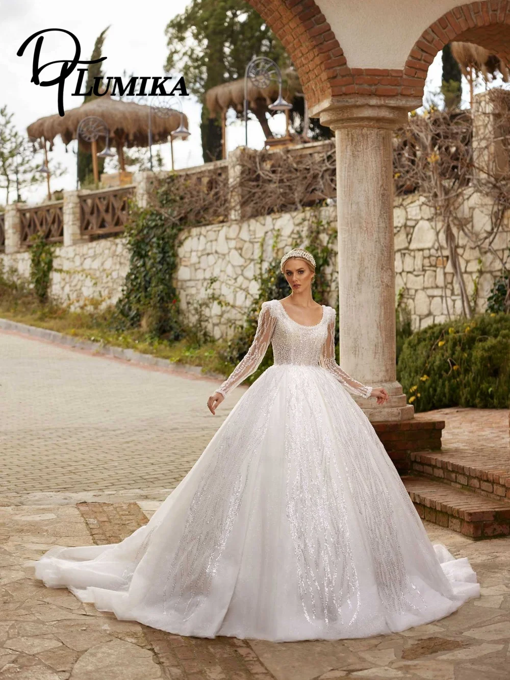 فستان زفاف أنيق برقبة مستديرة فستان زفاف ساحر مزين بالتر فستان زفاف رسمي بأكمام طويلة بطول الأرض مخصص #4