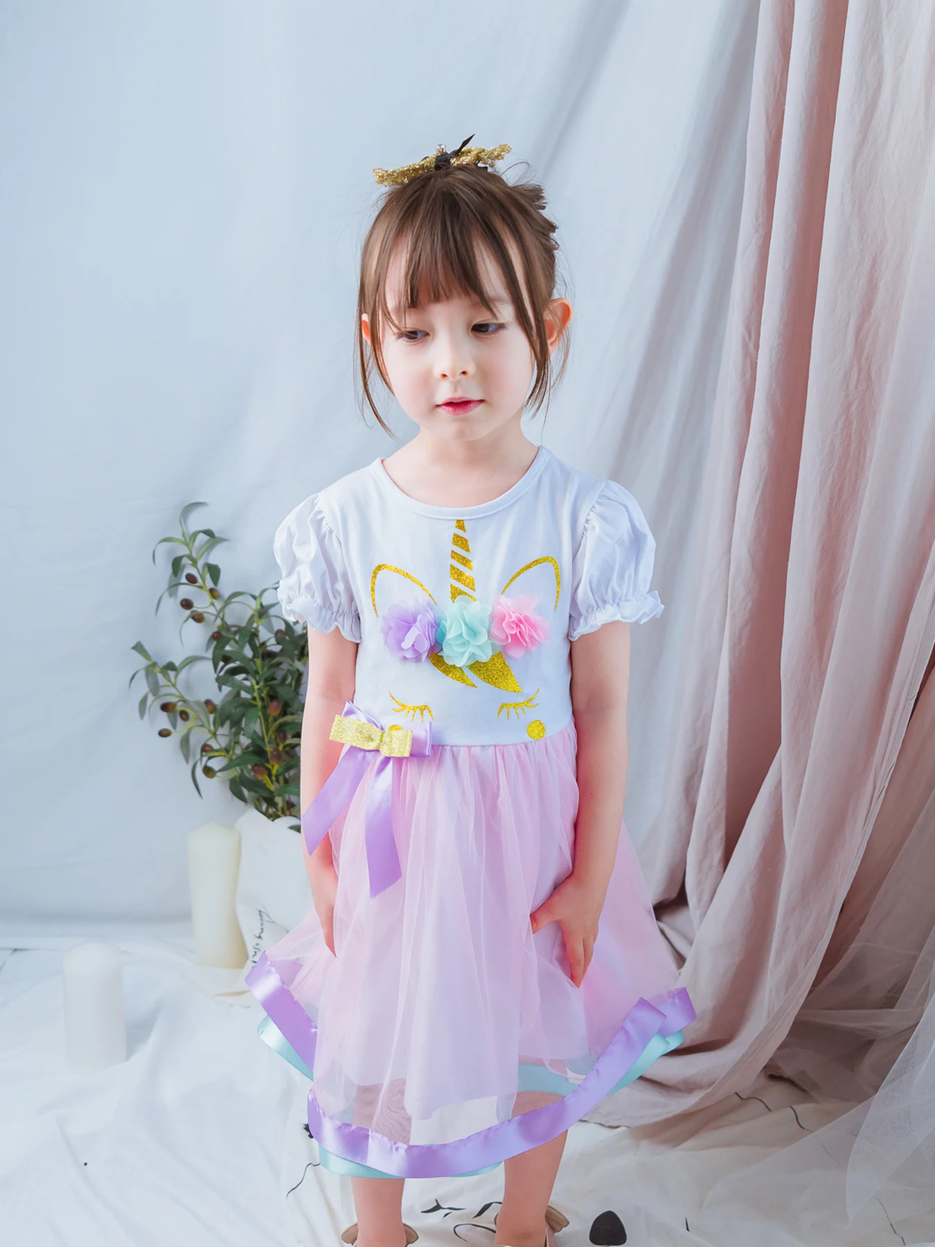 

Summer girl fashionable rainbow unicorn princess tutu suit, mesh skirt children's clothing Christmas party gift