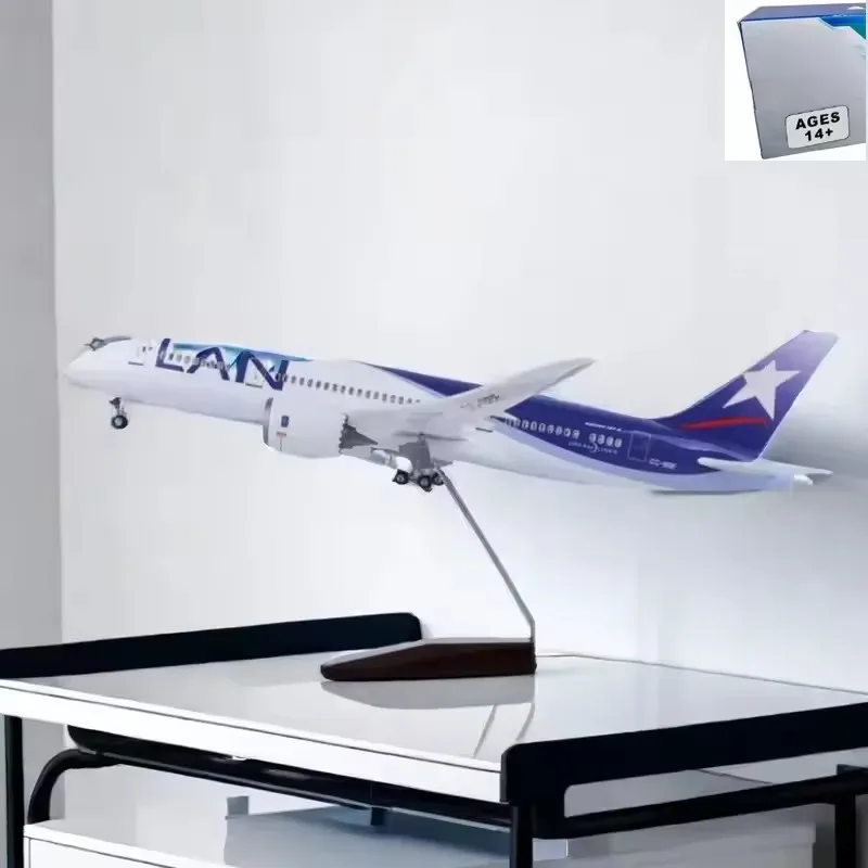 

New 1:150 Scale LanChile LATAM Airlines Boeing 787 Dreamliner Diecast Model Airlines Resin Airplane Toys Collection Display