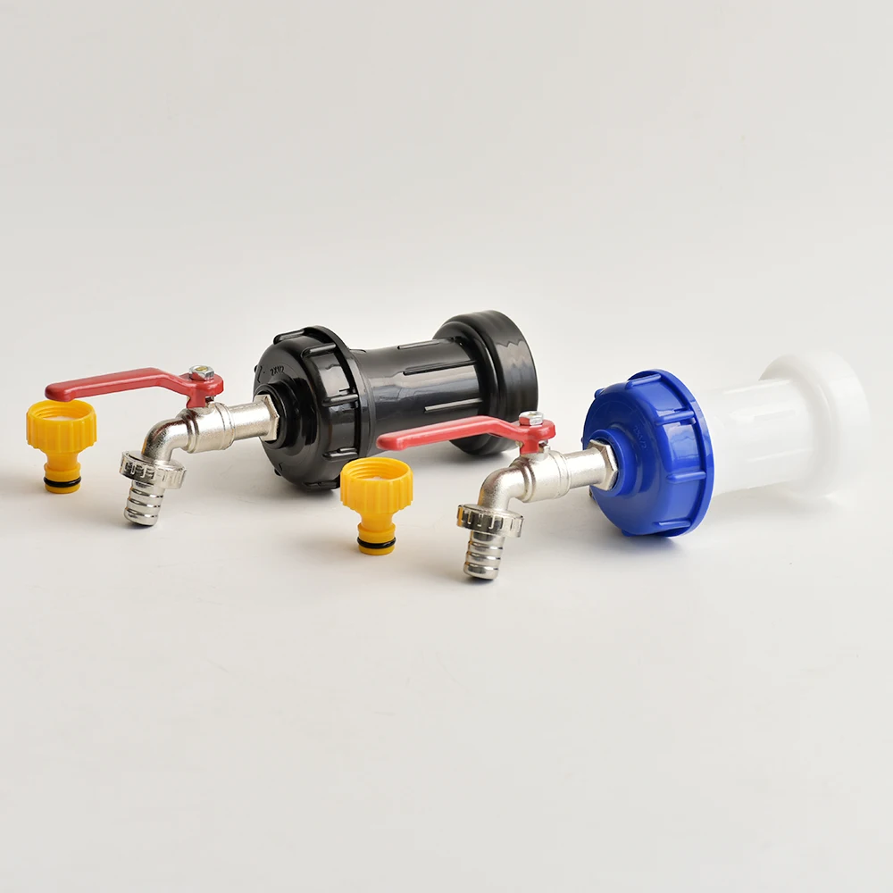 Adapter for a 1000L IBC Water Tank Featuring a 16mm Nipple Hose Connector for Outdoor Garden Watering