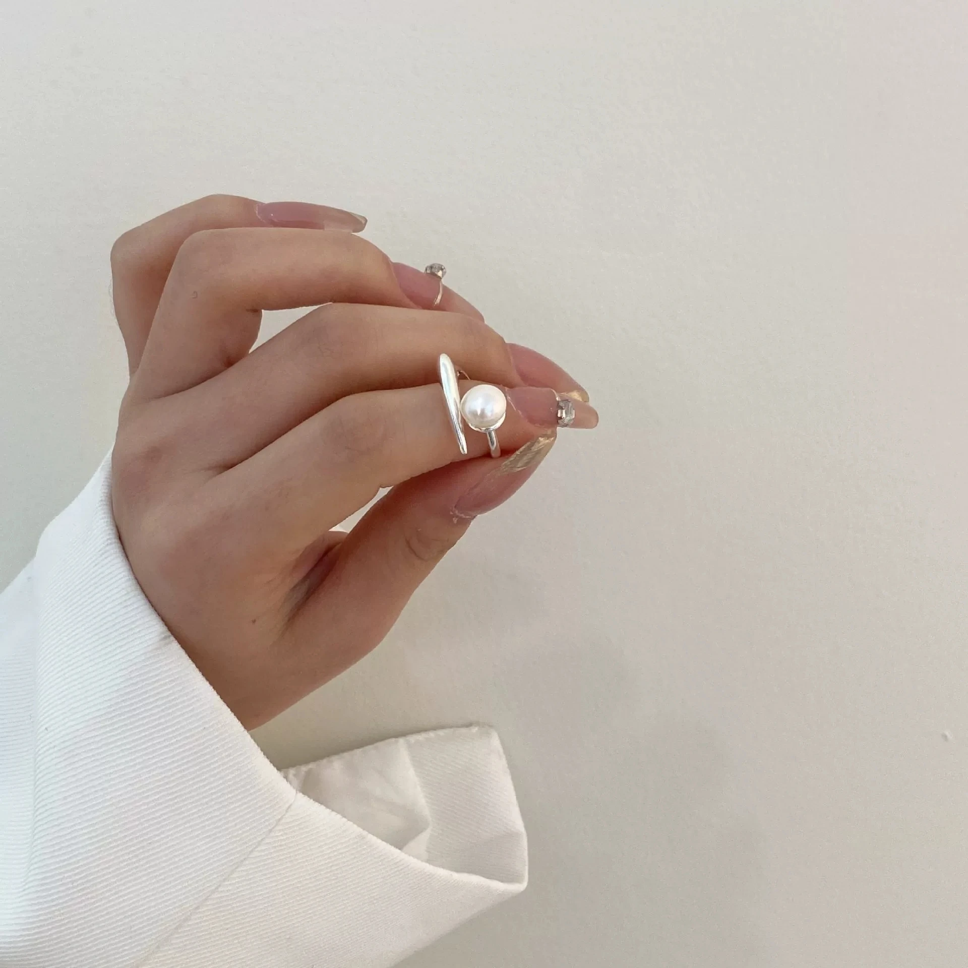 Pearl Adjustable Finger Rings for Women Girl Fashion Party Jewelry Gifts product photo