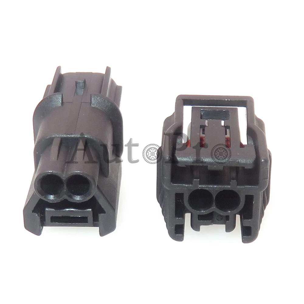 Рисунок 6 - Розетка для подключения кабеля к зарядному устройству