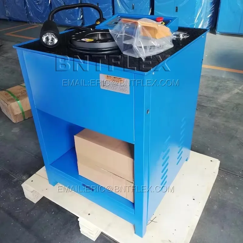 เครื่องจักรผลิตน็อตแบบมืออาชีพ รุ่น BNT102B