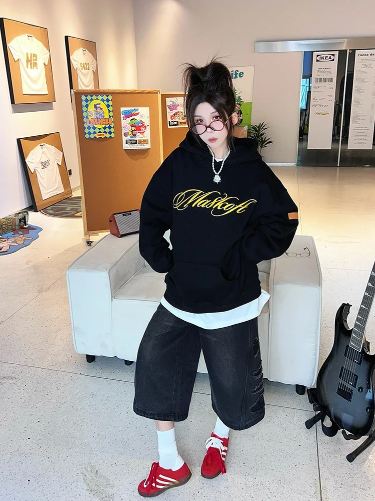 

2024 autumn and winter new letter printing trendy sweater women's autumn and winter new hooded top pullover hoodie