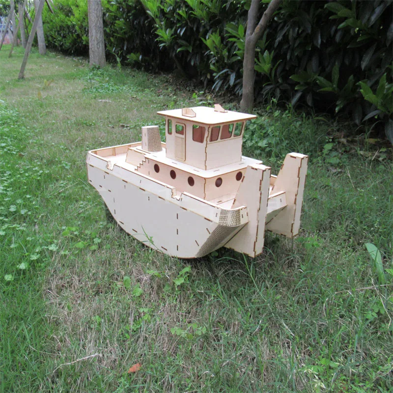 

1/35 Wooden Ship Model Kit Springer Push Boat DIY Hand-assembled Rescue Ship Model Toy Gift RC Ship Model Kit Creative Tugboat