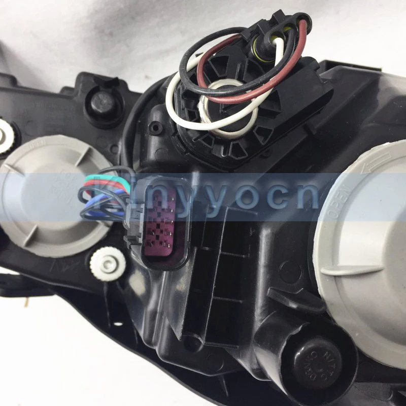 المصد الأمامي للمصابيح الأمامية للمصابيح الأمامية لمصباح الرأس المصد Changan Alsvin V7