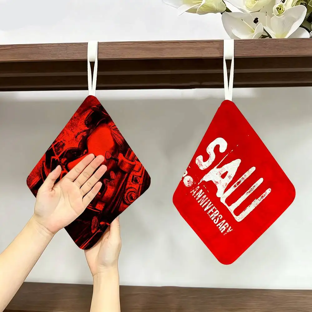 Vintage Saw Horror Movie Thickened Polyester Cotton Hanging Towel, High Absorbent Hand Wiping Towel for Indoor Use