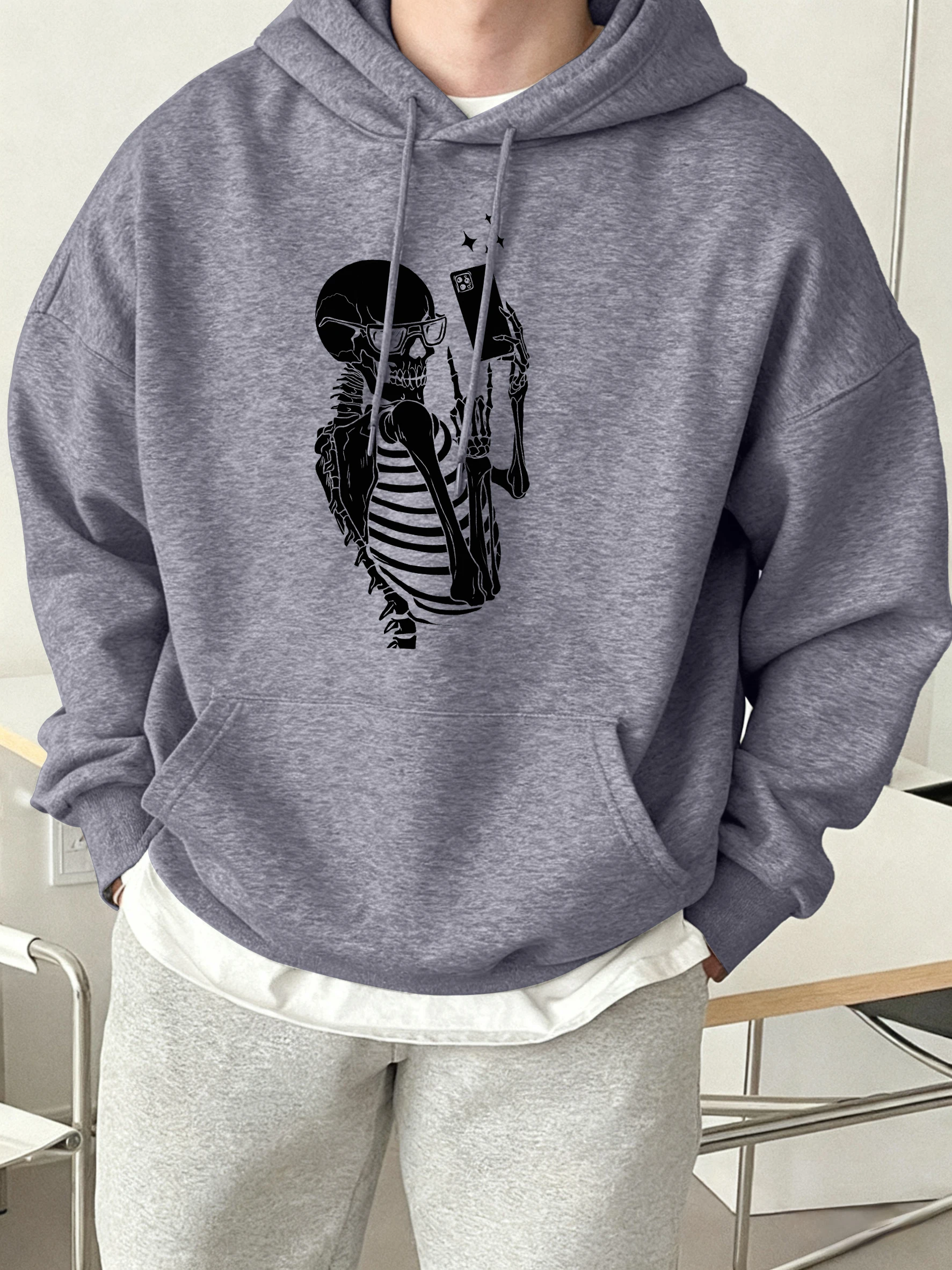 Skeleton People Who Enjoy Taking Photos Printing Men Hoodie Fleece Casual Pullovers Autumn Loose Clothes Street O-Neck Tracksuit